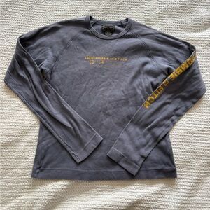 Y2K Abercrombie & Fitch Dusty Blue Crewneck with Contrasting Label - medium